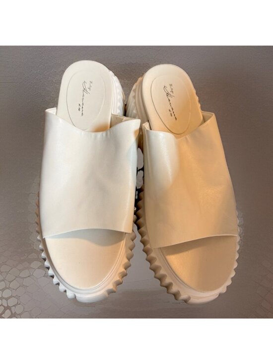 Vintage Havana Ruth  White Chunky Platform Slides Casual Sandals  Resort Size 9